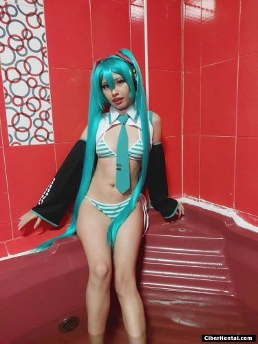Akame Lyria, Cosplay, Hatsune Miku - Quickiie #10366